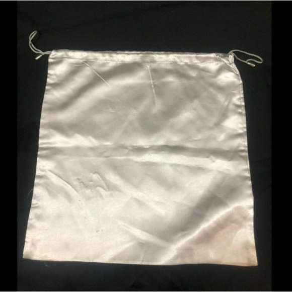 Authentic Giuseppe Zanotti Dust Bag 15.9" x15.2" - Picture 3 of 4